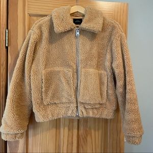 Urban Outfitters Teddy Coat. Size M. Great Condition.